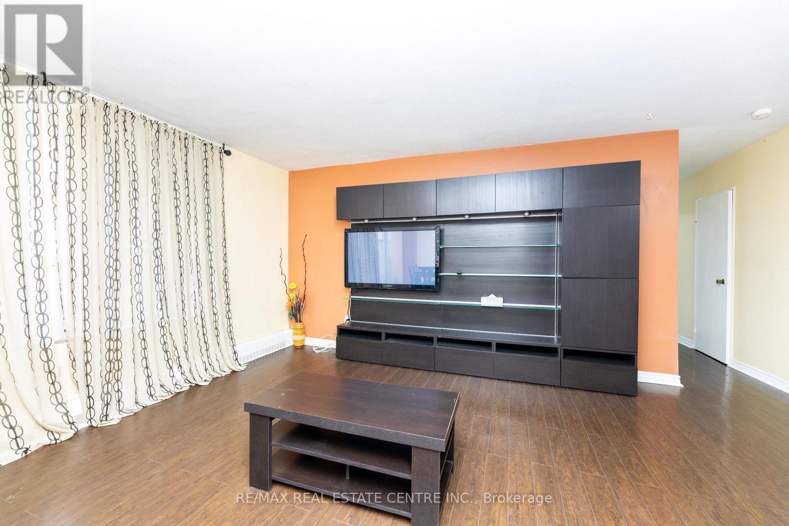 1009 - 3390 Weston Road, Toronto (Humbermede), Ontario  M9M 2X3 - Photo 13 - W13469868