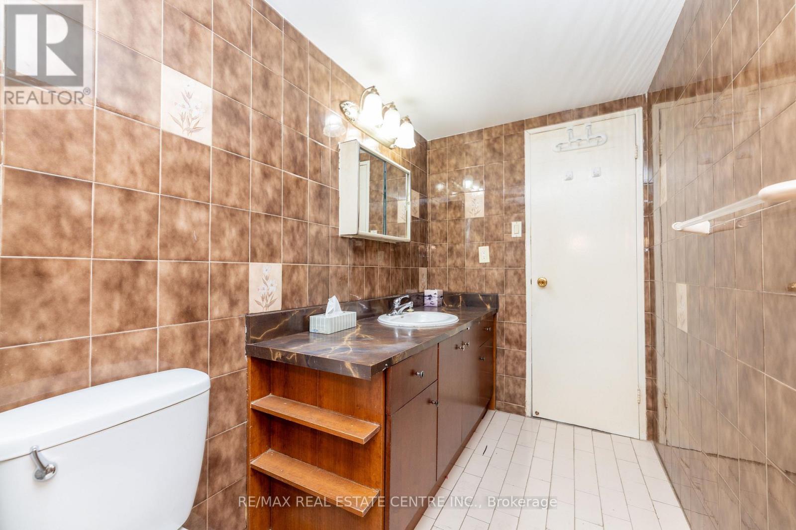 1009 - 3390 Weston Road, Toronto (Humbermede), Ontario  M9M 2X3 - Photo 20 - W13469868