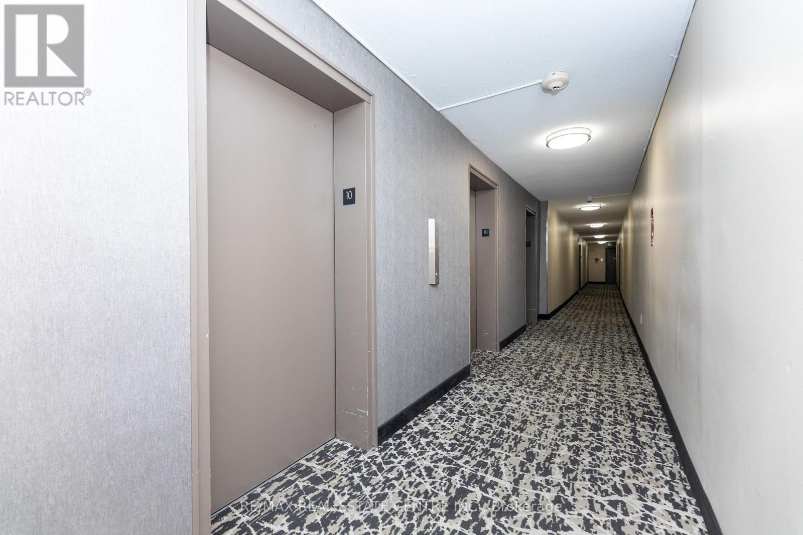 1009 - 3390 Weston Road, Toronto (Humbermede), Ontario  M9M 2X3 - Photo 4 - W13469868
