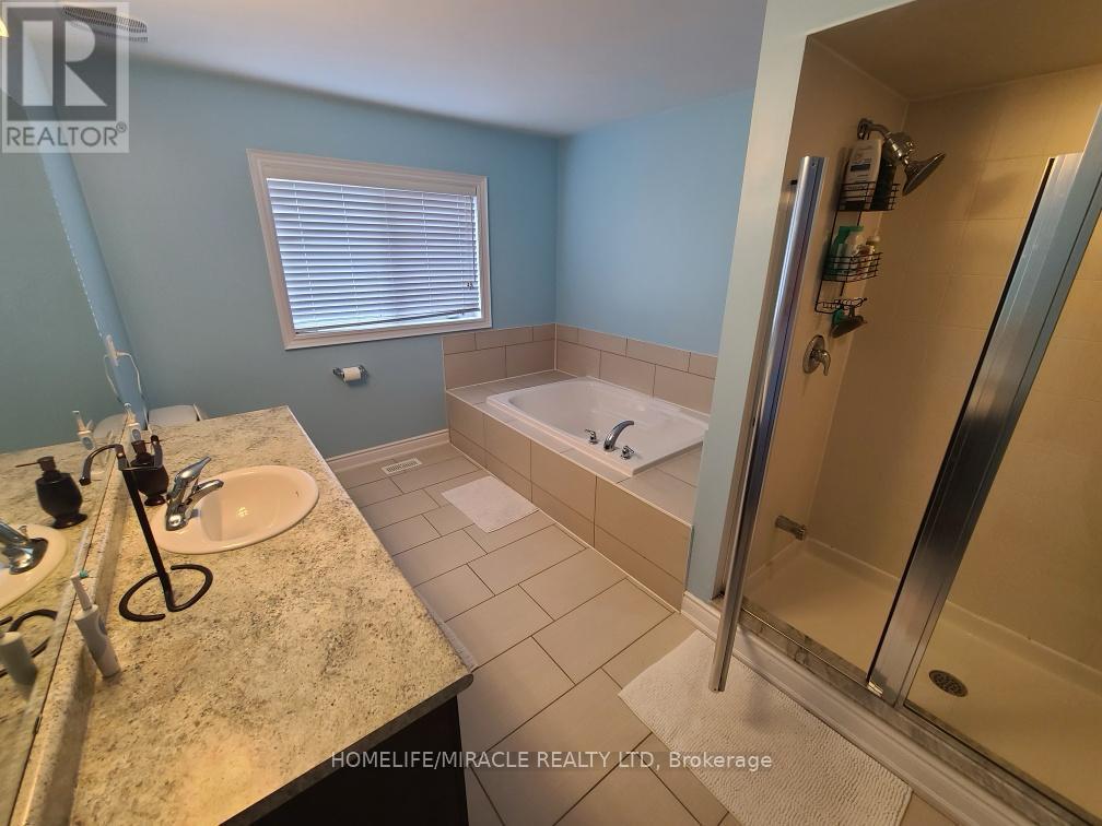 8054 Buckeye Crescent, Niagara Falls (Brown), Ontario  L2H 0N9 - Photo 6 - X13469864