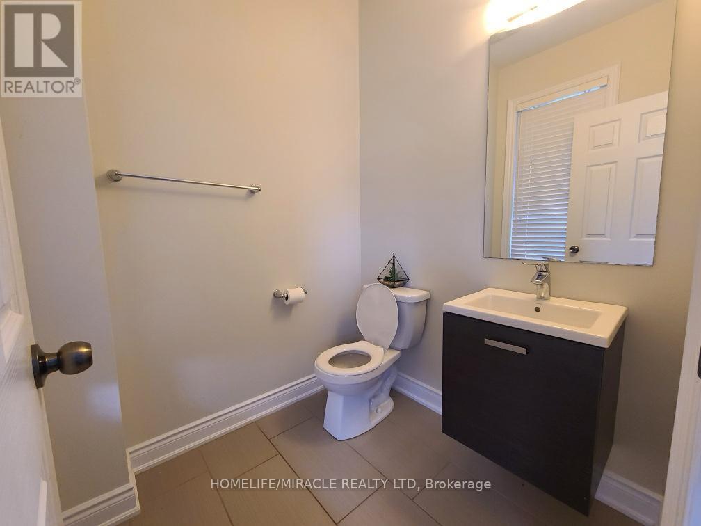 8054 Buckeye Crescent, Niagara Falls (Brown), Ontario  L2H 0N9 - Photo 8 - X13469864