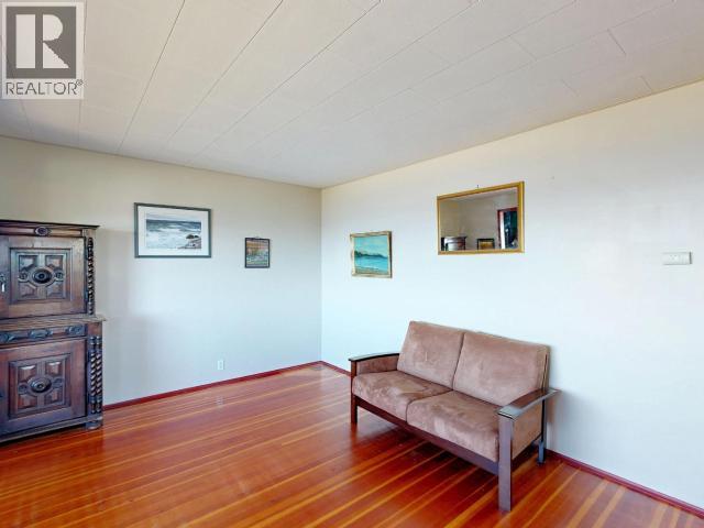 4459 Omineca Ave, Powell River, British Columbia  V8A 2P8 - Photo 7 - 20010