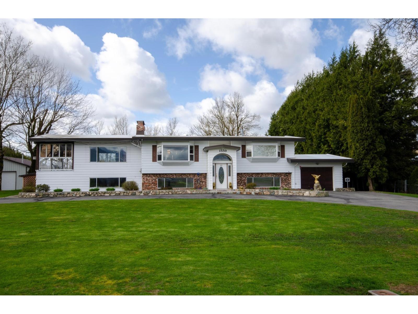 1559 WHATCOM ROAD