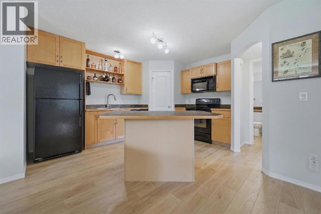 106, 31 Everridge Square Sw, Calgary, Alberta  T2Y 5J7 - Photo 7 - A2313070