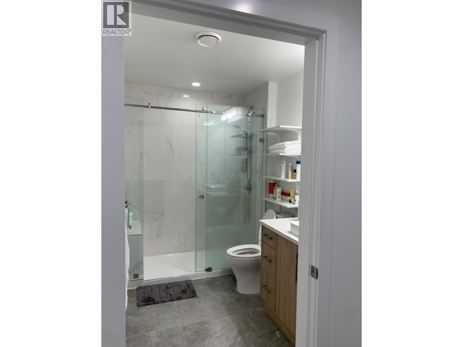 408 11703 Fraser Street, Maple Ridge, British Columbia  V2X 9A7 - Photo 11 - R3111780
