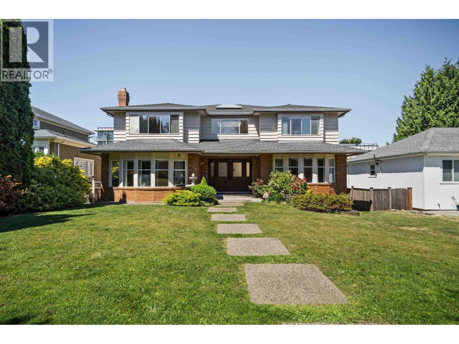 455 W 26TH AVENUE, Vancouver, British Columbia