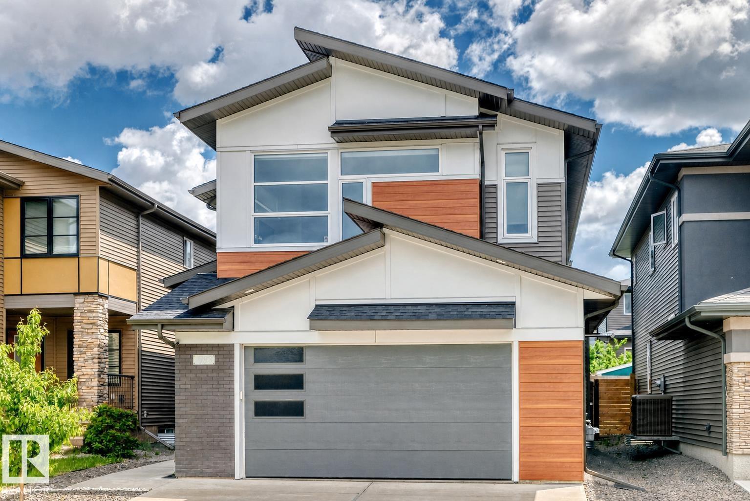 793 Windermere Wd NW, Edmonton, Alberta  T6W 3G5 - Photo 2 - E4494812