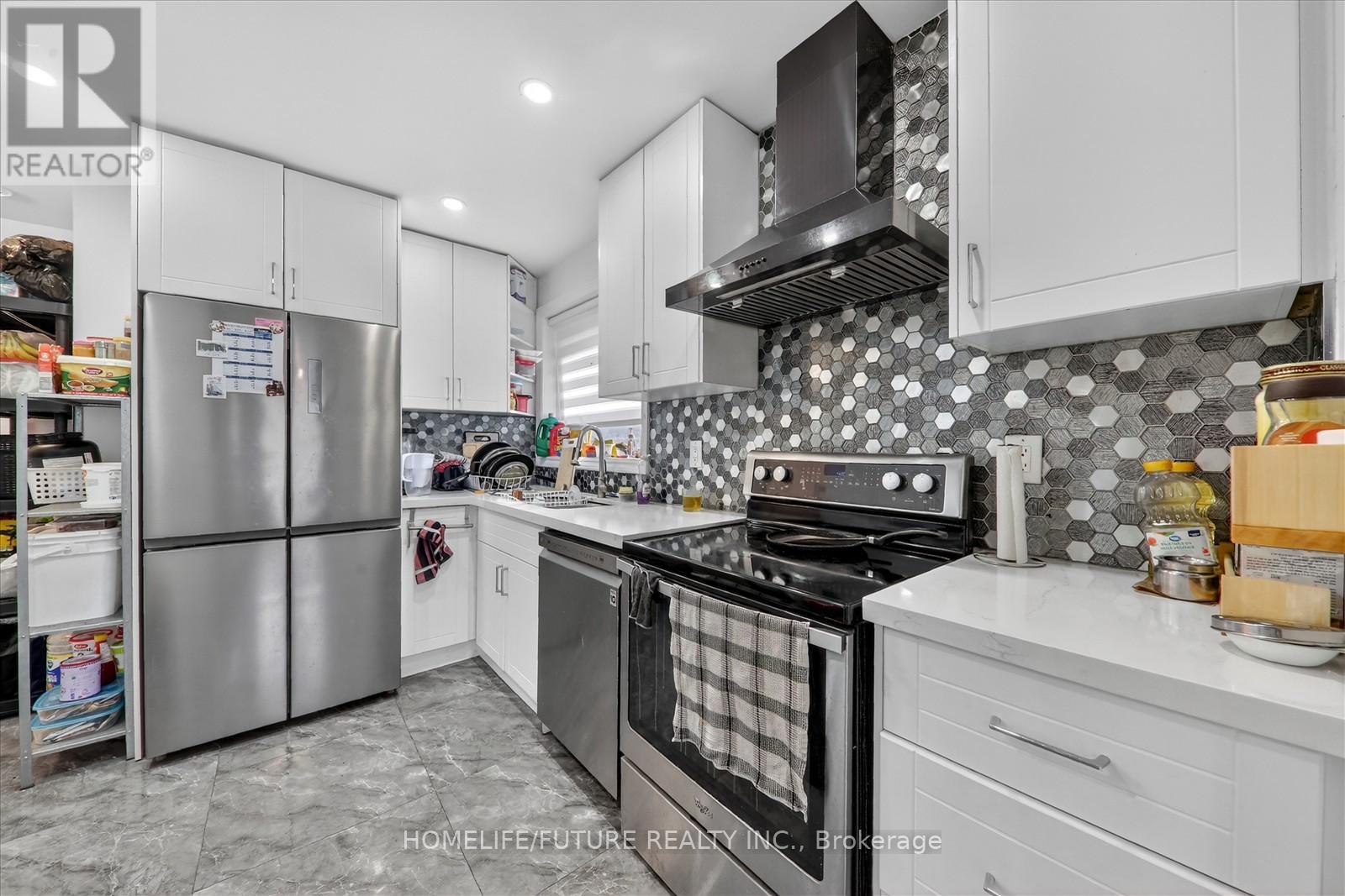 21 Aspendale Drive, Toronto, Ontario  M1P 4J7 - Photo 7 - E13468228