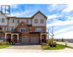 36 COMFORT WAY, Whitby, Ontario