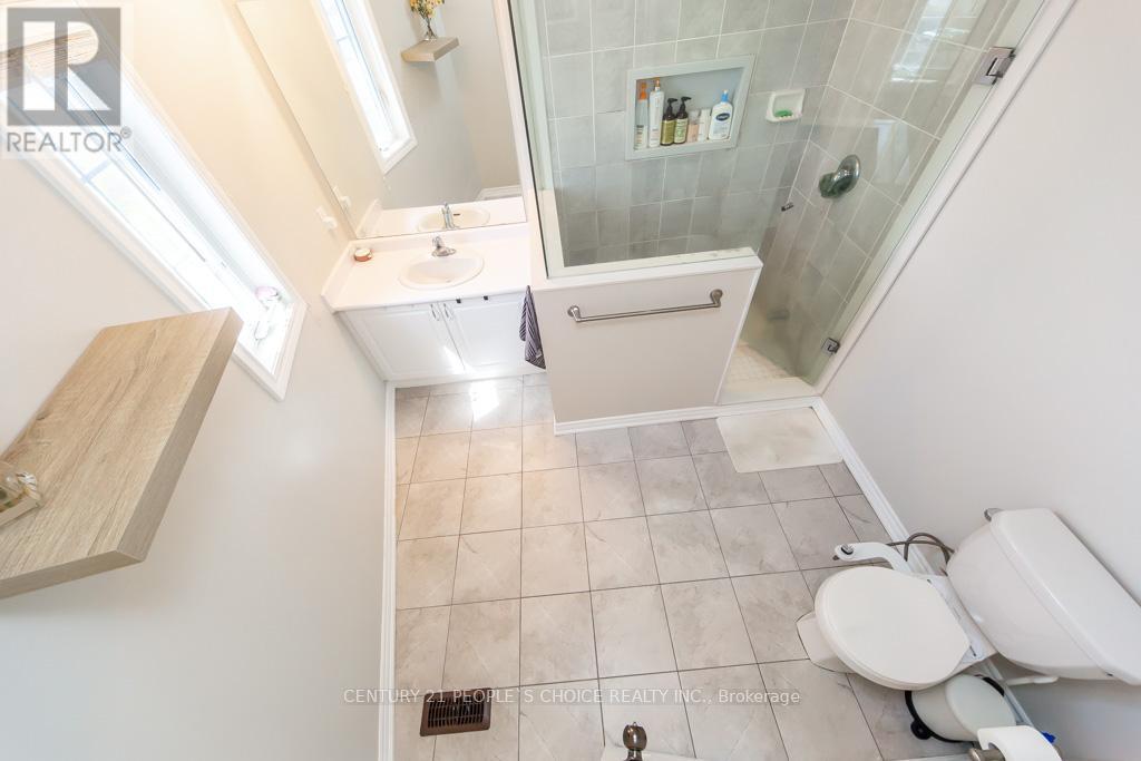 36 Comfort Way, Whitby, Ontario L1N 0K5 - Photo 24 - E13470004