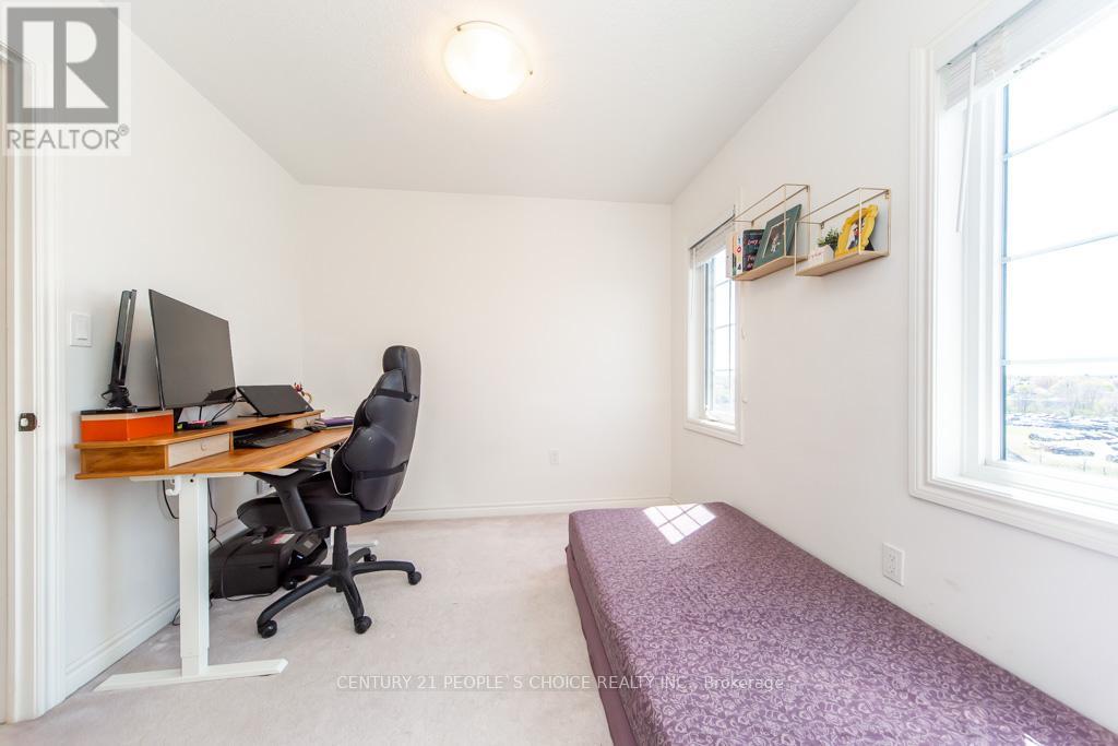 36 Comfort Way, Whitby, Ontario L1N 0K5 - Photo 26 - E13470004