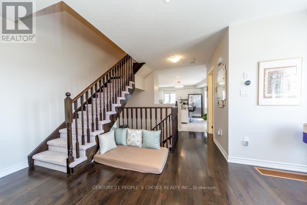36 Comfort Way, Whitby, Ontario L1N 0K5 - Photo 8 - E13470004