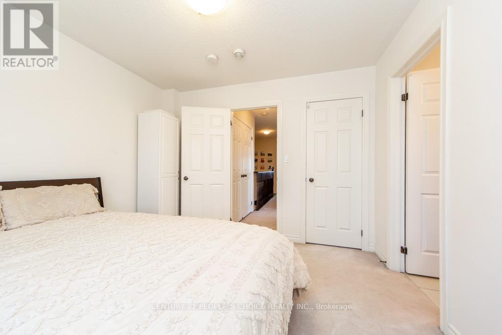 36 Comfort Way, Whitby, Ontario L1N 0K5 - Photo 31 - E13470004