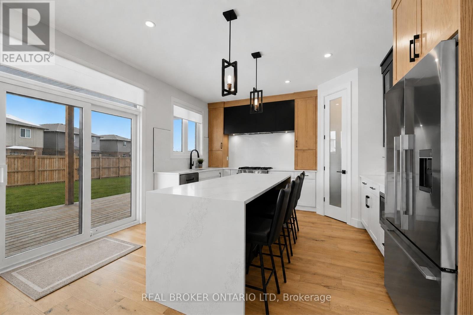1600 Medway Park Drive, London North, Ontario  N6G 3W1 - Photo 5 - X12862522