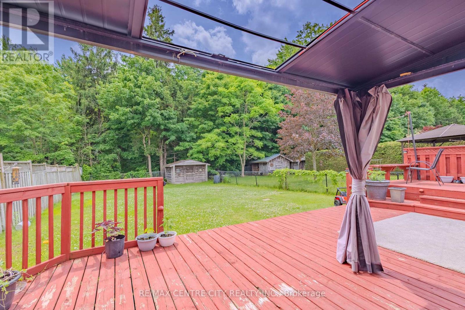18 Kennedy Place, London East, Ontario  N5V 4W1 - Photo 25 - X13448176