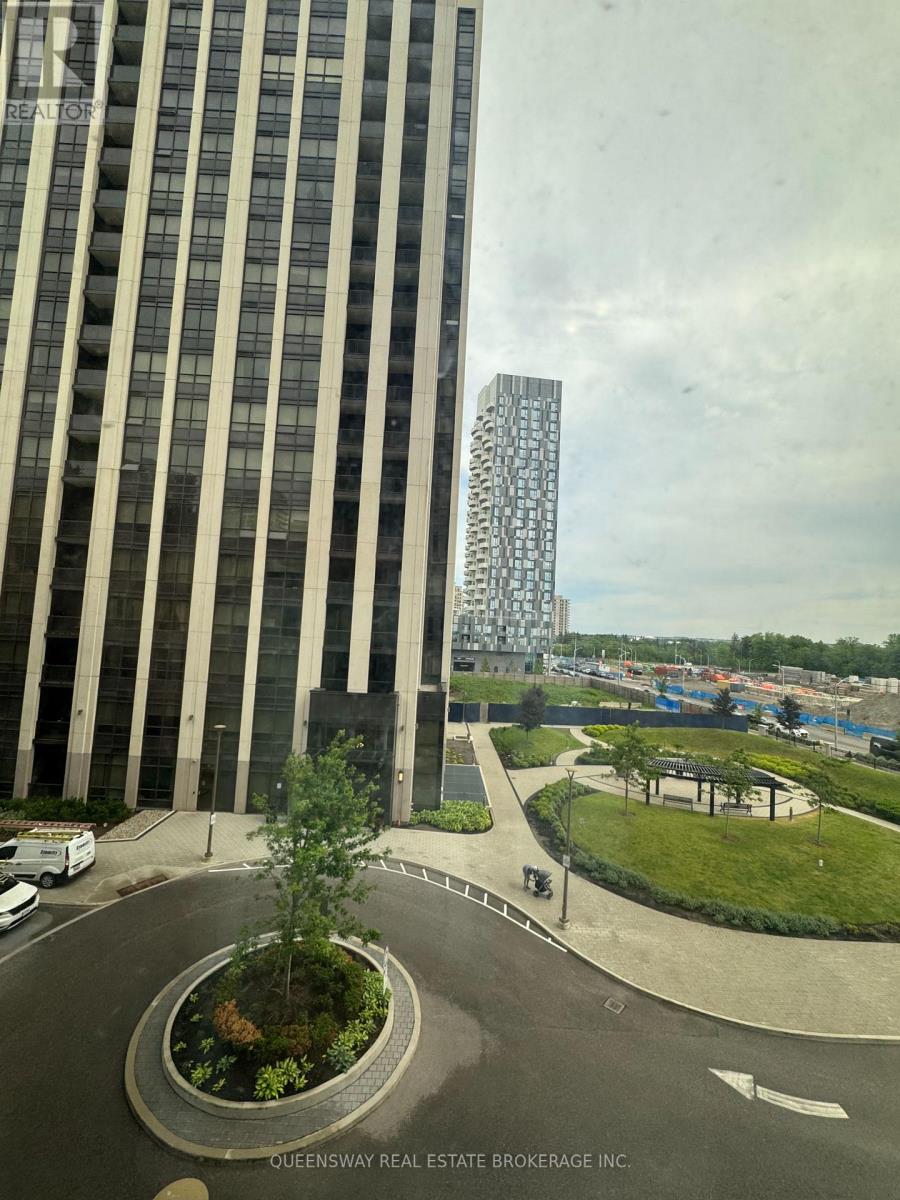 401 - 9075 Jane Street, Vaughan, Ontario  L4K 0L7 - Photo 15 - N13459456