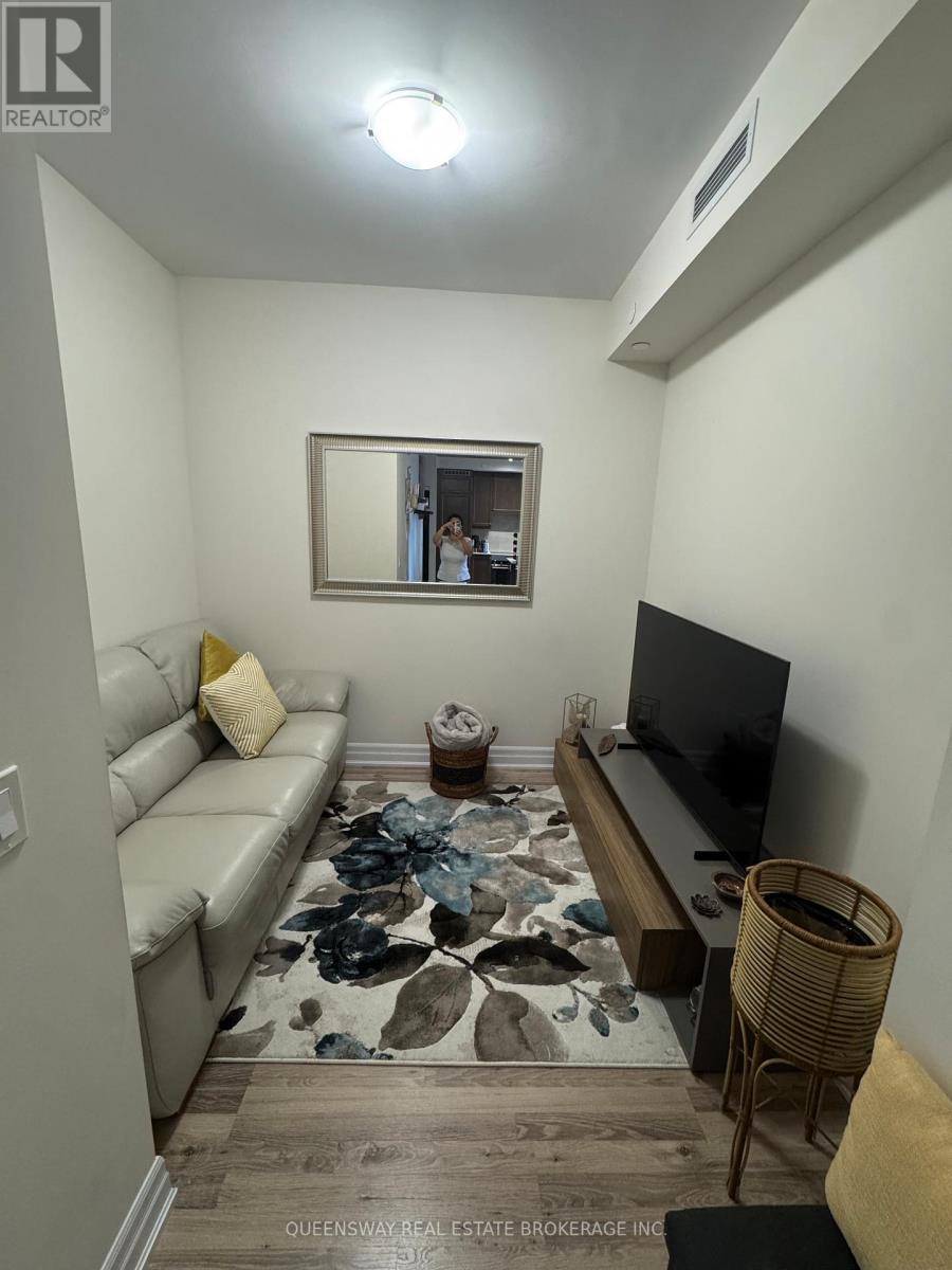401 - 9075 Jane Street, Vaughan, Ontario  L4K 0L7 - Photo 5 - N13459456