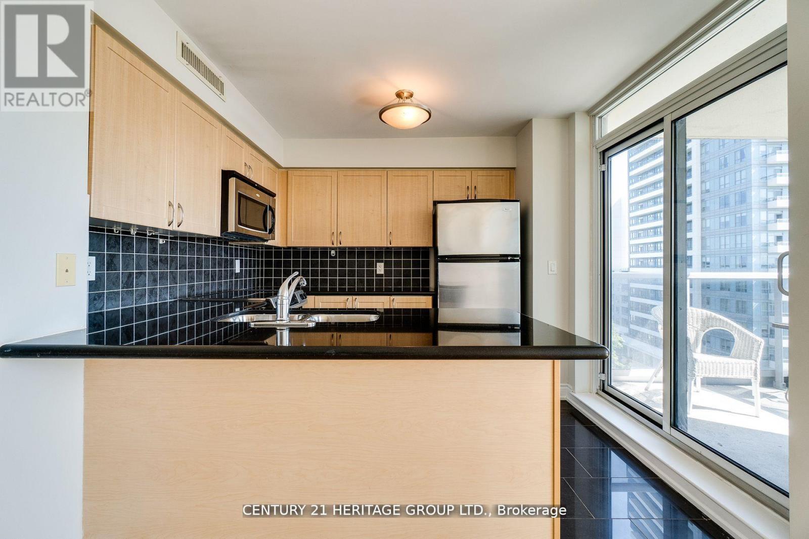 709 - 7 North Park Road, Vaughan, Ontario  L4J 0C9 - Photo 11 - N13469914