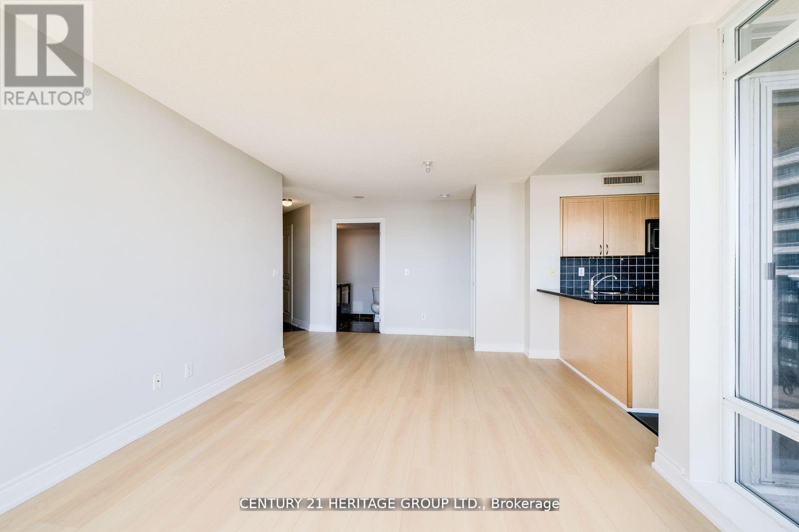 709 - 7 North Park Road, Vaughan, Ontario  L4J 0C9 - Photo 8 - N13469914