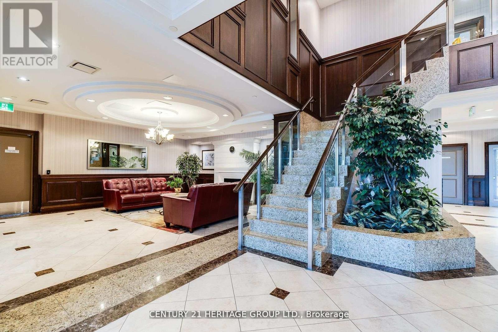 709 - 7 North Park Road, Vaughan, Ontario  L4J 0C9 - Photo 3 - N13469914