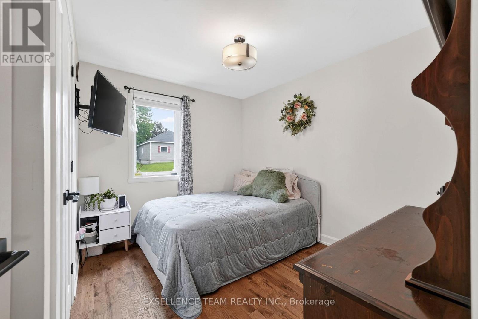 99 Lochiel Street E, North Glengarry, Ontario  K0C 1A0 - Photo 26 - X13469924