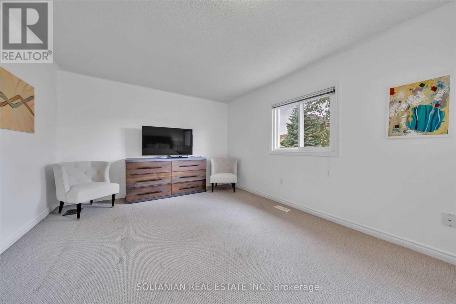 94 October Lane, Aurora, Ontario  L4G 6Z8 - Photo 13 - N13467782