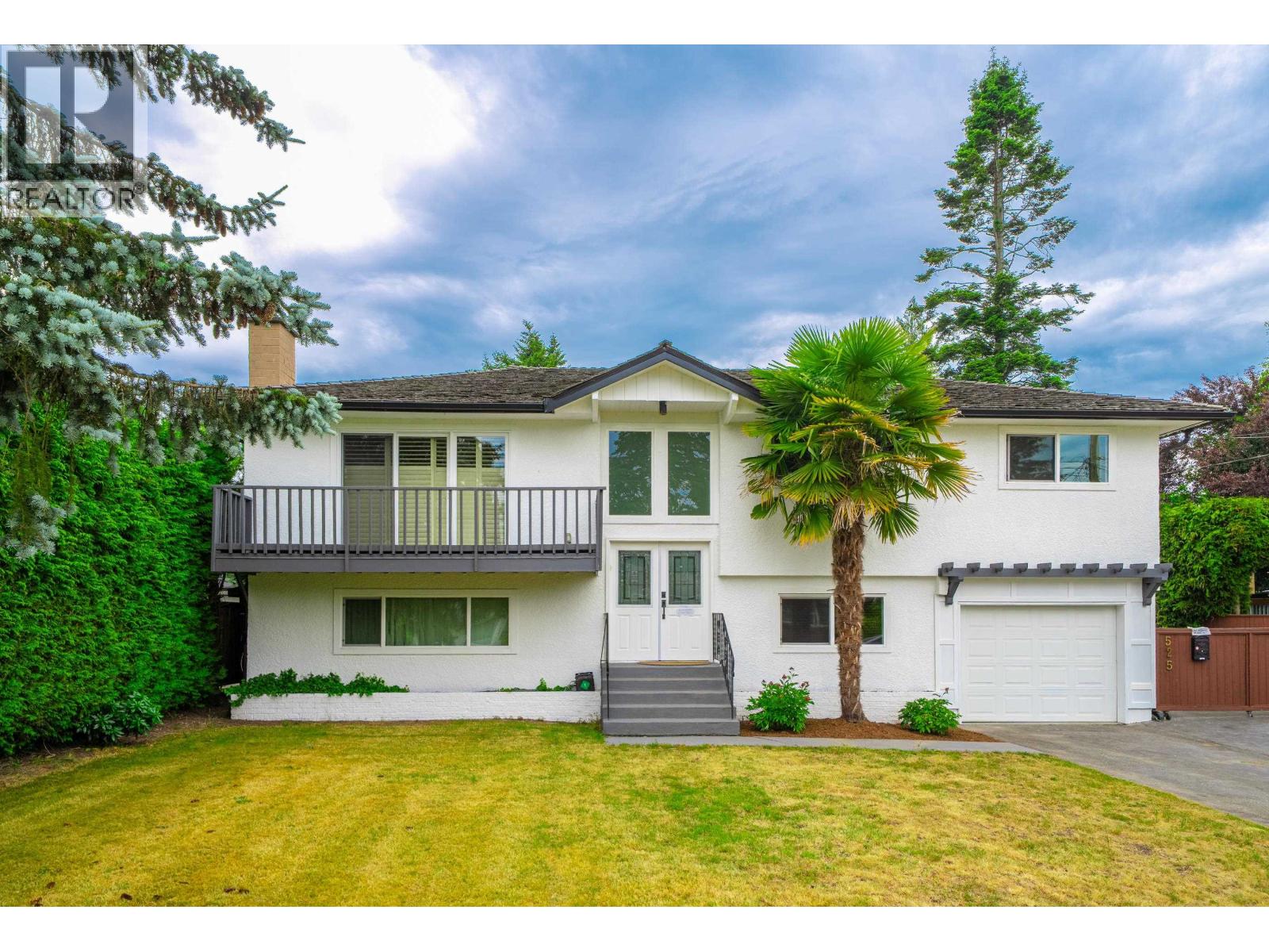 525 55 STREET, delta, British Columbia