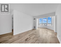 1016 - 135 HILLCREST AVENUE, Mississauga, Ontario