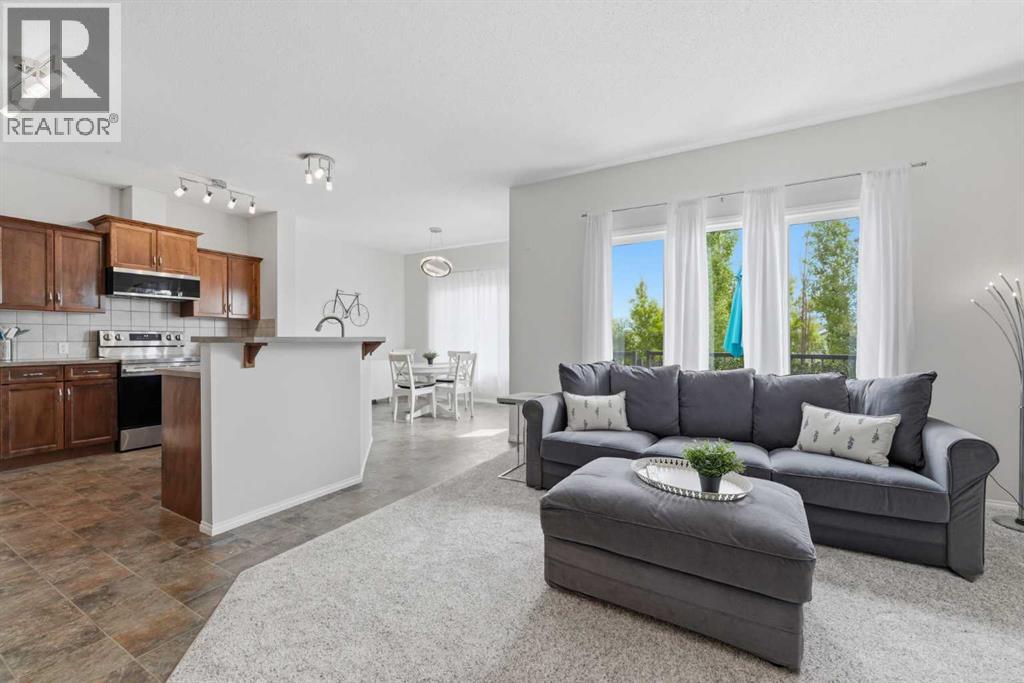142 Bridlerange Place Sw, Calgary, Alberta  T2Y 0K8 - Photo 7 - A2314139
