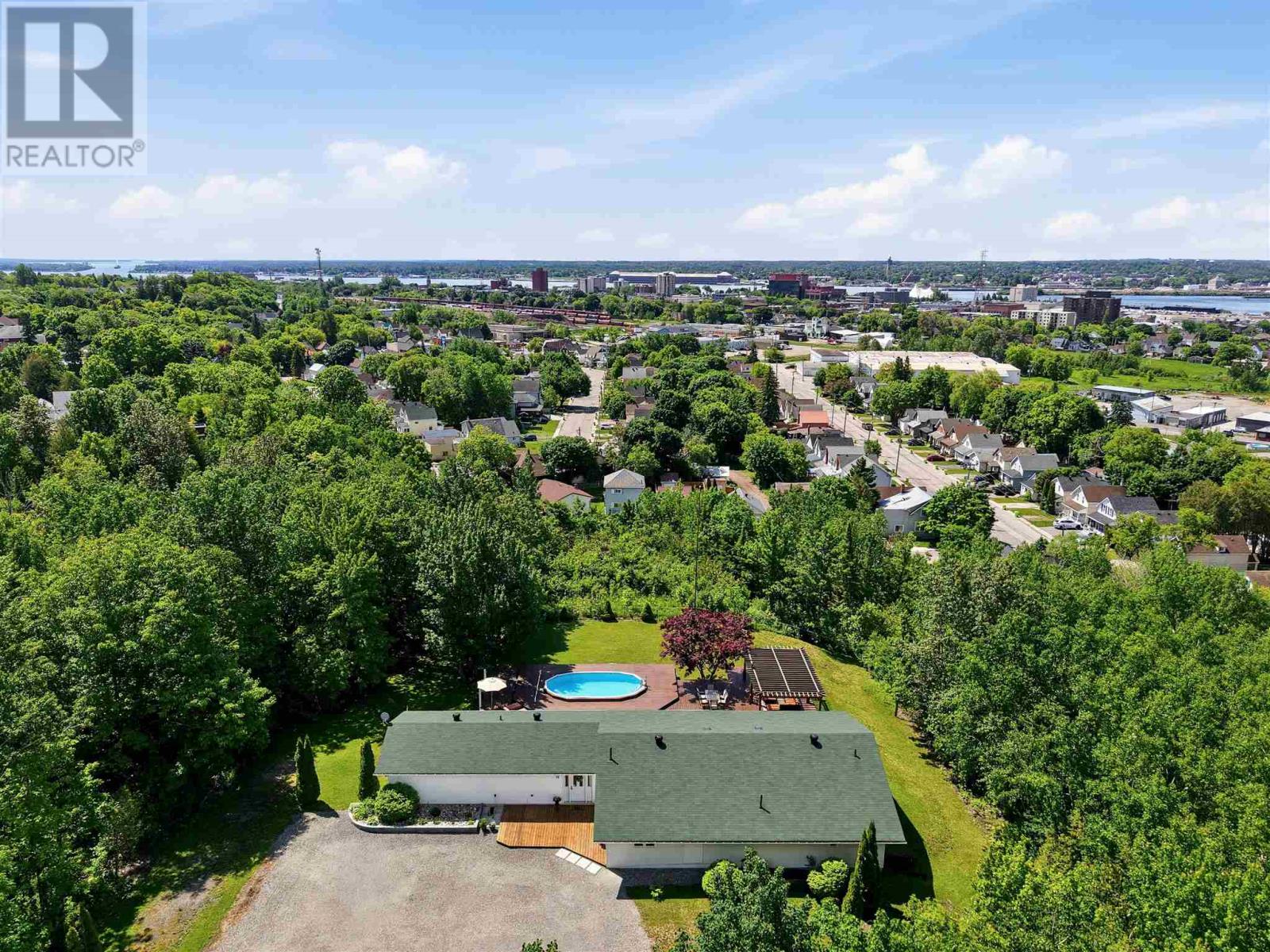 376 Wilson St, Sault Ste. Marie, Ontario  P6B 2K8 - Photo 8 - SM261514