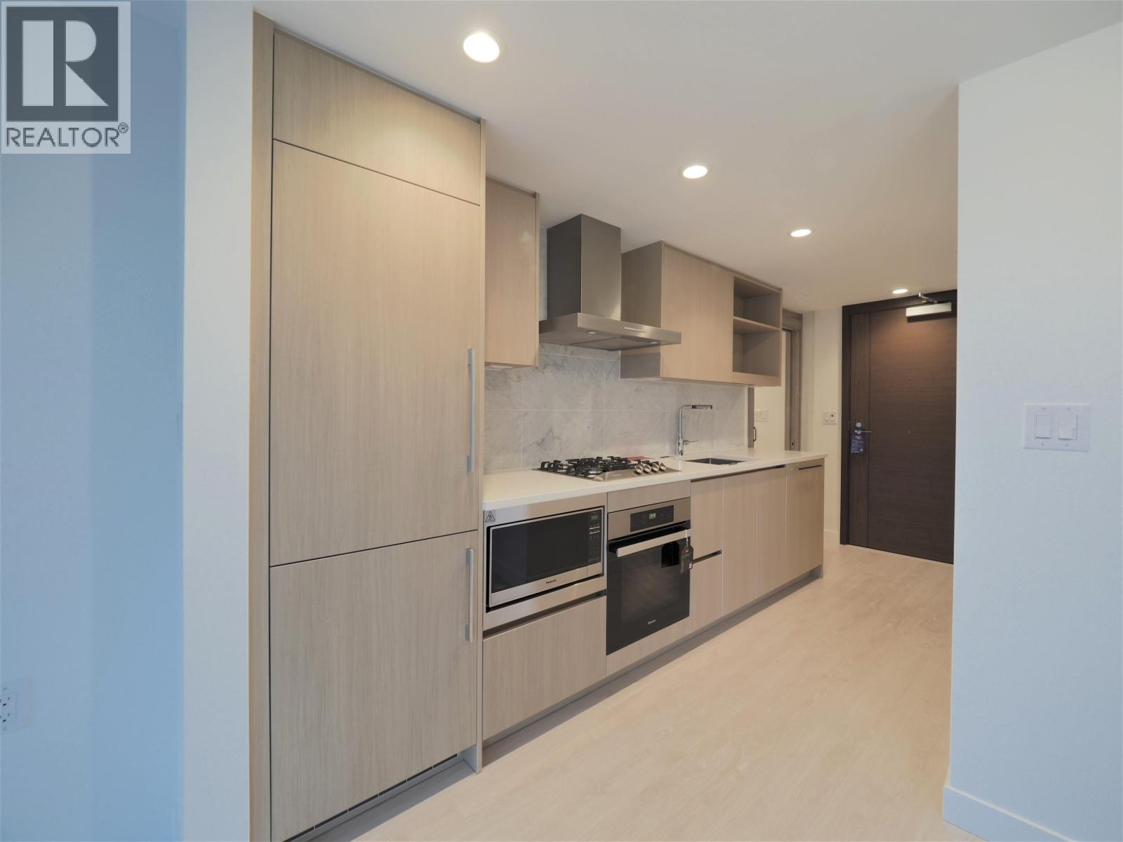 801 1768 Cook Street, Vancouver, British Columbia  V5Y 0N3 - Photo 12 - R3138028