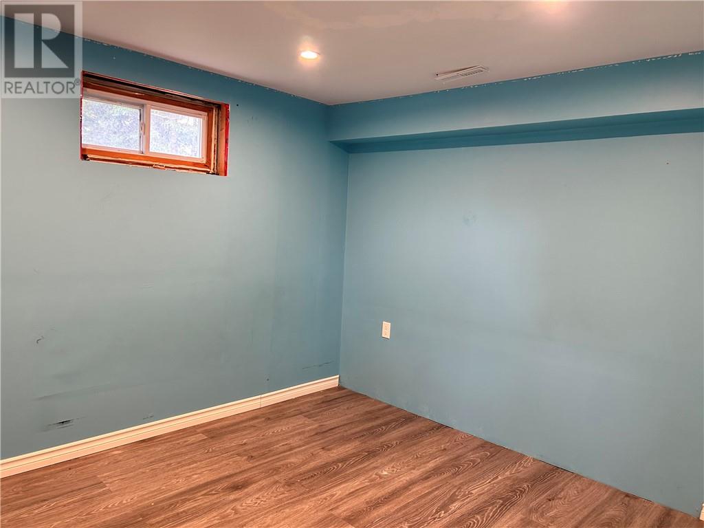 1 First Avenue, Levack, Ontario  P0M 2C0 - Photo 18 - 2128699