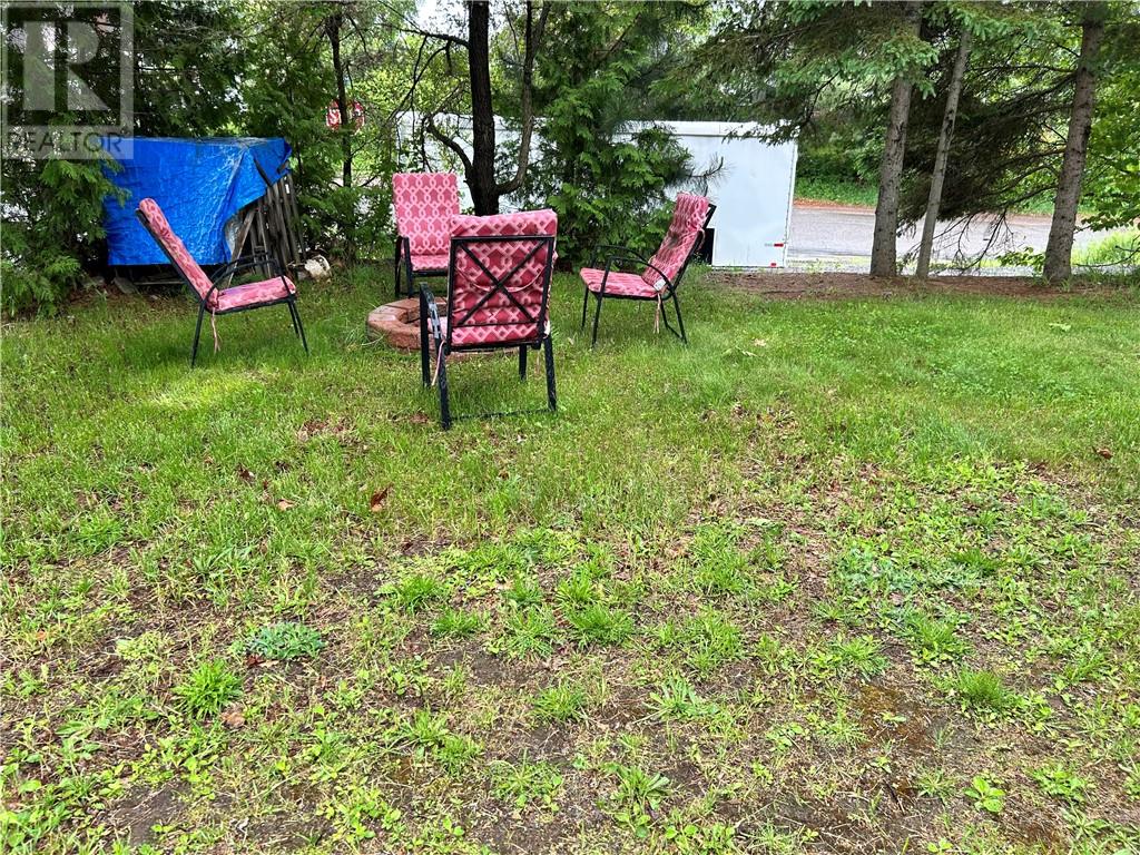 1 First Avenue, Levack, Ontario  P0M 2C0 - Photo 2 - 2128699