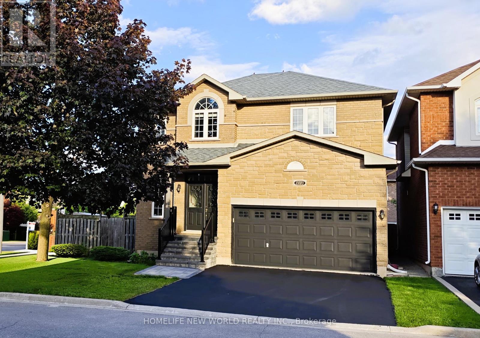 2485 BLUE HOLLY CRESCENT, Oakville, Ontario