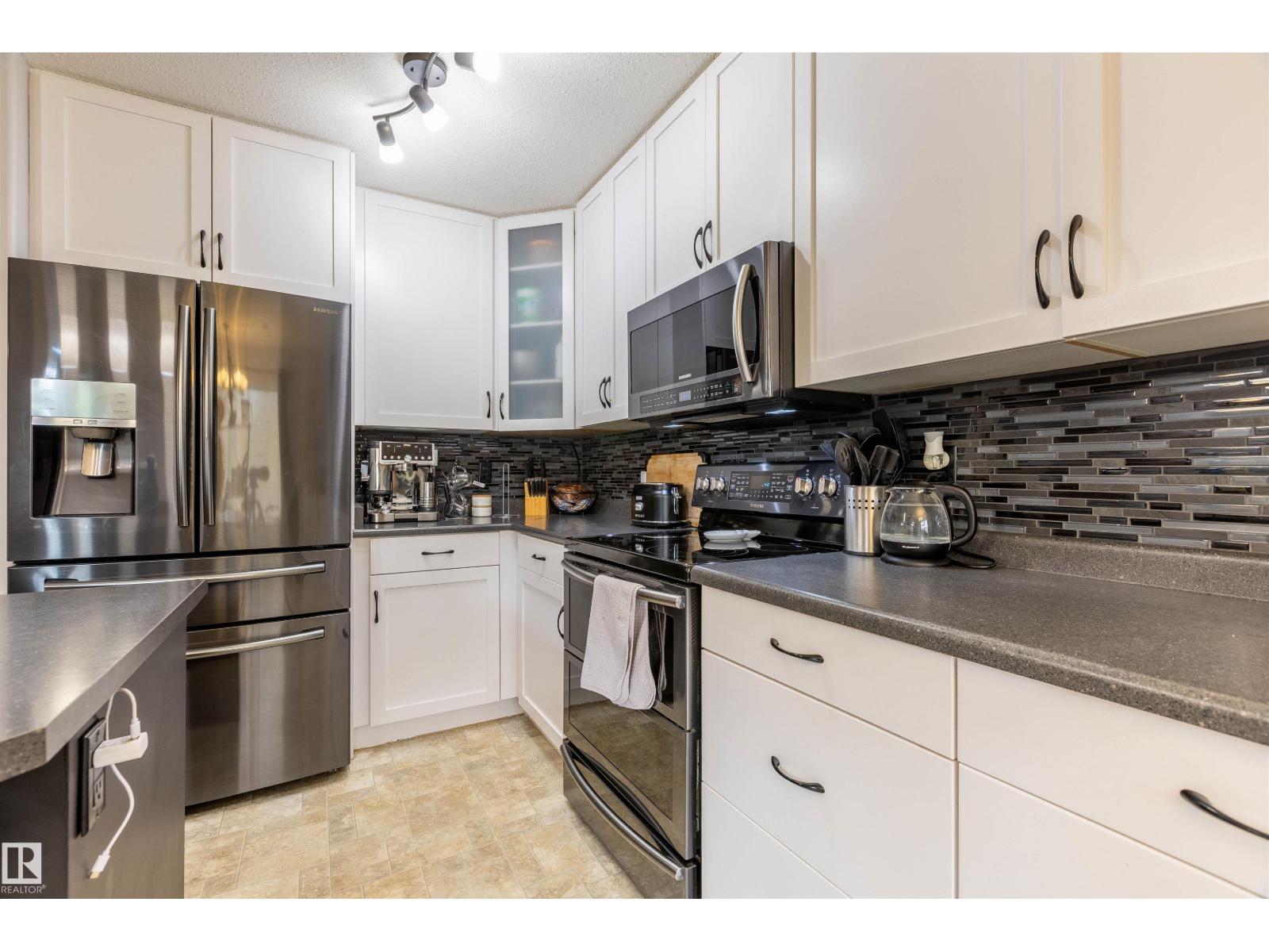 8006 96 St, Morinville, Alberta  T8R 1W1 - Photo 7 - E4494822