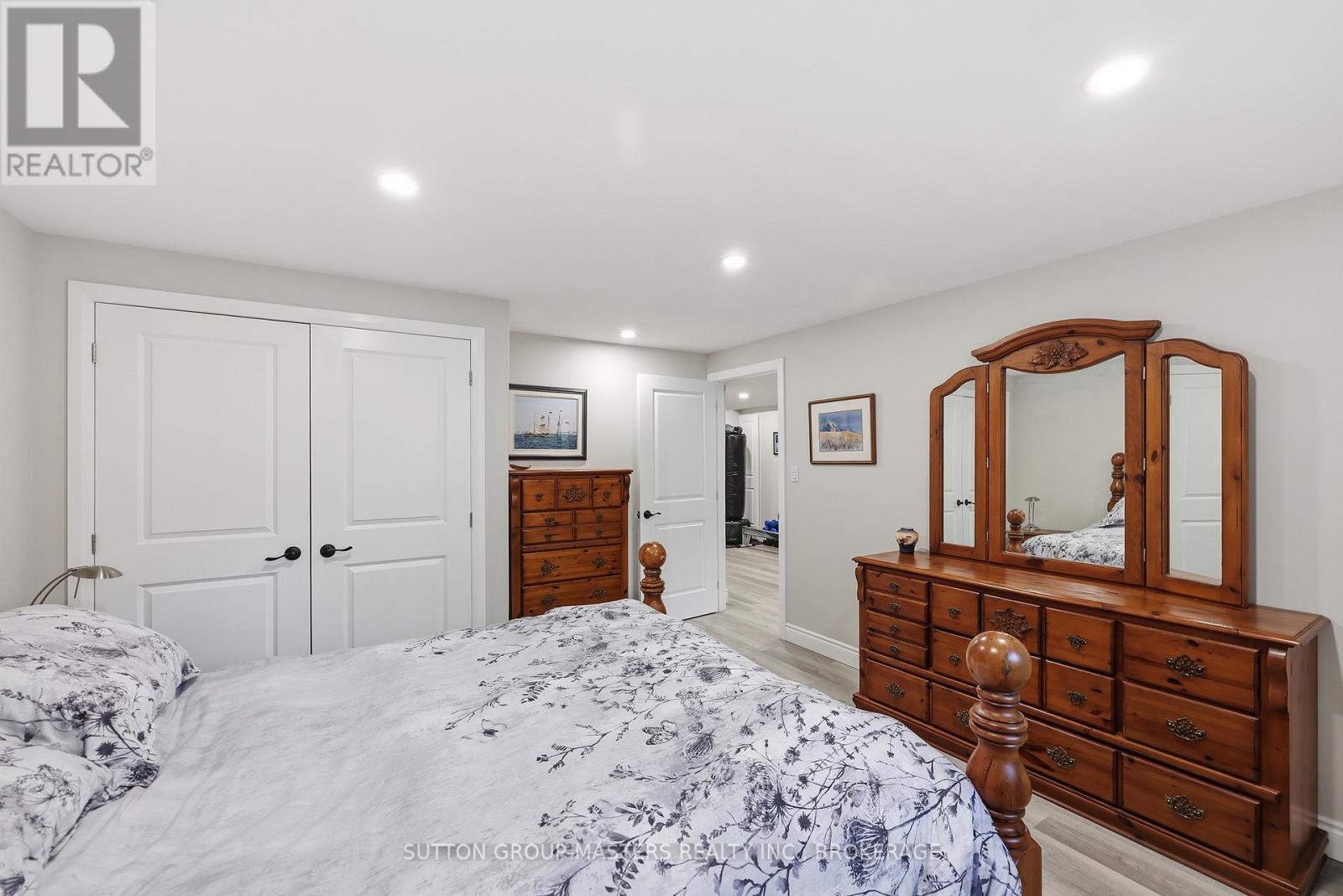 16 Admirals Court, Loyalist (Bath), Ontario  K0H 1G0 - Photo 47 - X13470074