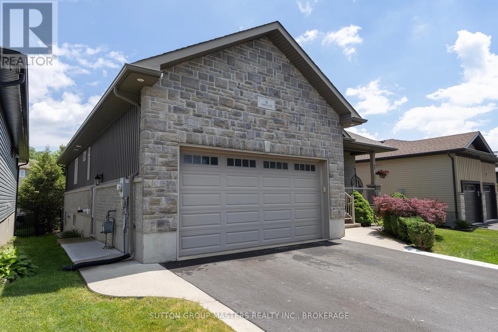 16 Admirals Court, Loyalist, Ontario K0H 1G0 - Photo 6 - X13470074