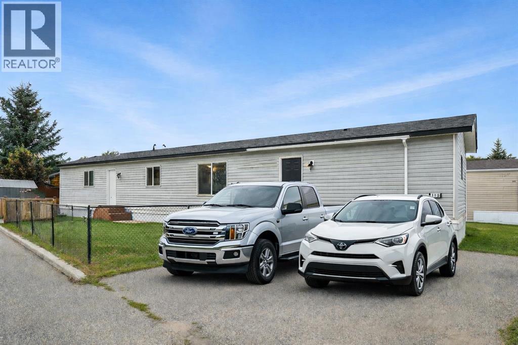 113 Heritage Drive, Okotoks, Alberta  T1S 1M4 - Photo 10 - A2299136