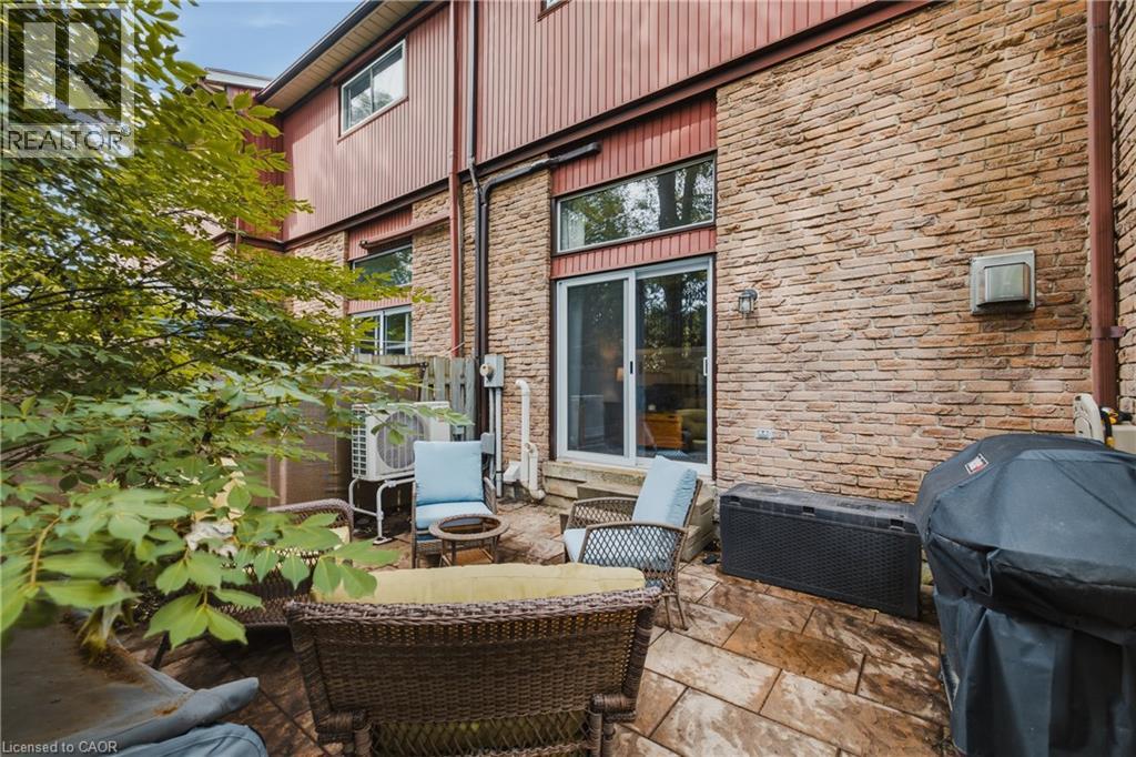 2 Worton Avenue Unit# 4, Guelph, Ontario  N1H 7C5 - Photo 7 - 40841582