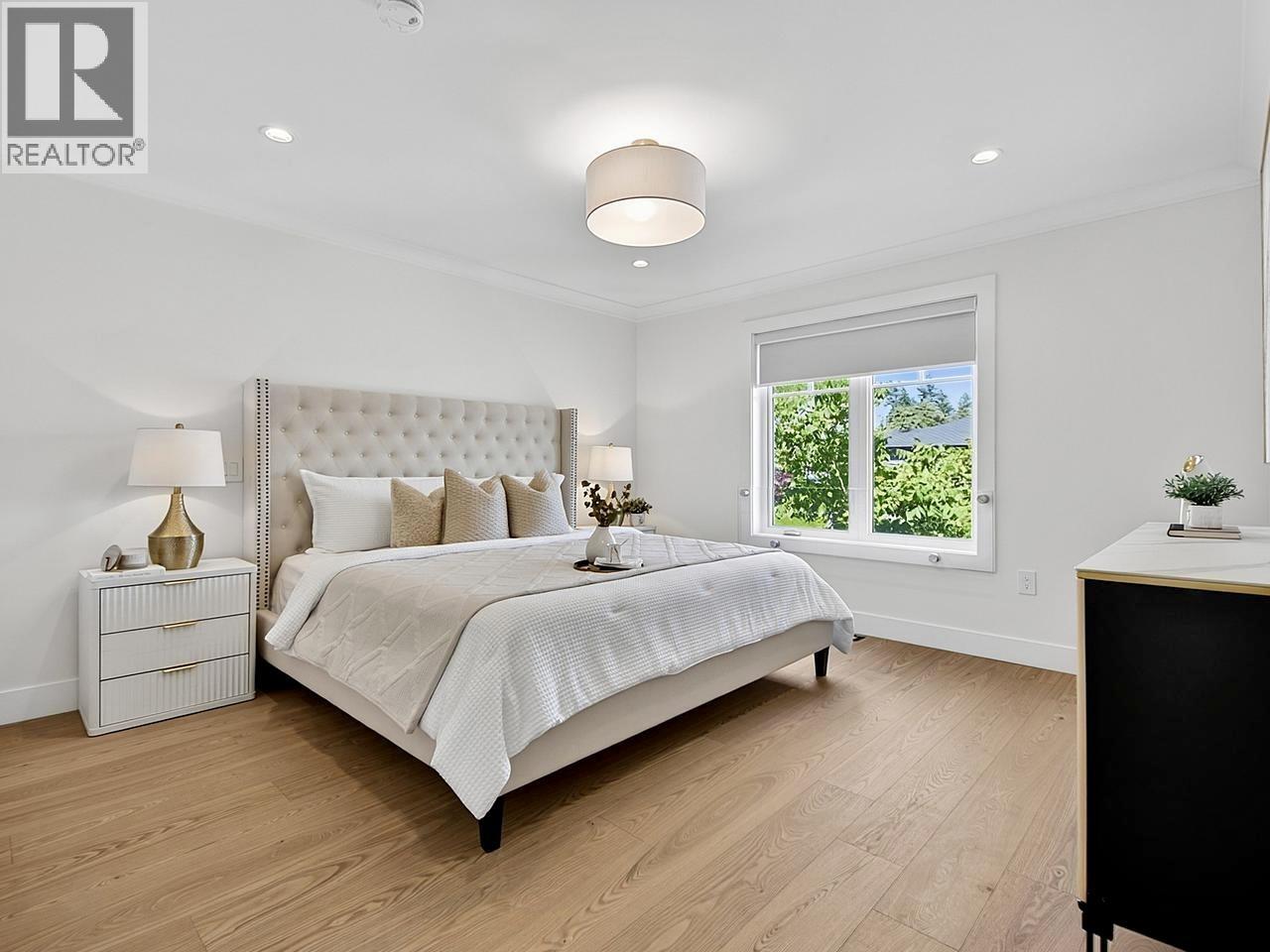 2 8029 Macpherson Avenue, Burnaby, British Columbia  V5J 4P5 - Photo 17 - R3135890