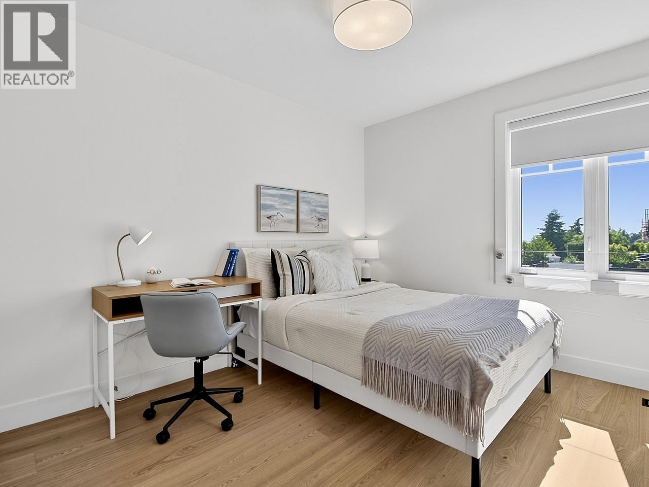 2 8029 Macpherson Avenue, Burnaby, British Columbia  V5J 4P5 - Photo 24 - R3135890