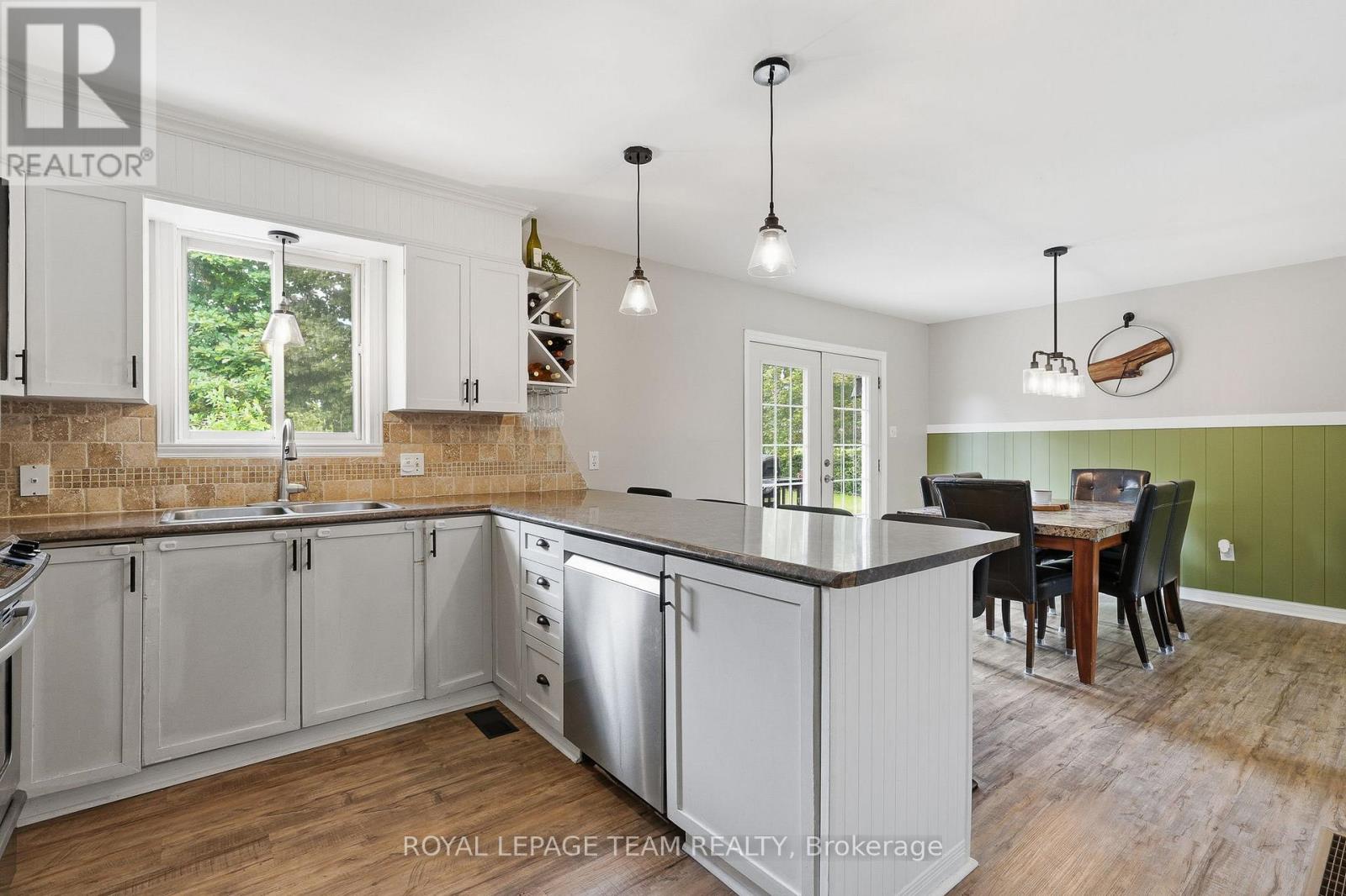 19238 Richmond Court, South Glengarry, Ontario K0C 2E0 - Photo 18 - X13470068