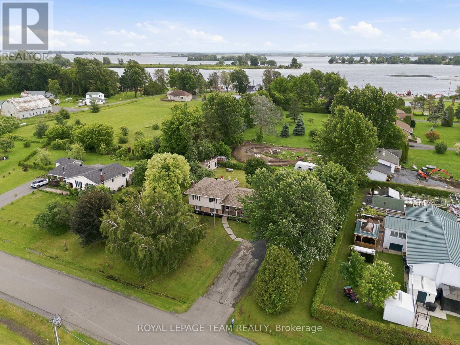 19238 Richmond Court, South Glengarry, Ontario K0C 2E0 - Photo 42 - X13470068