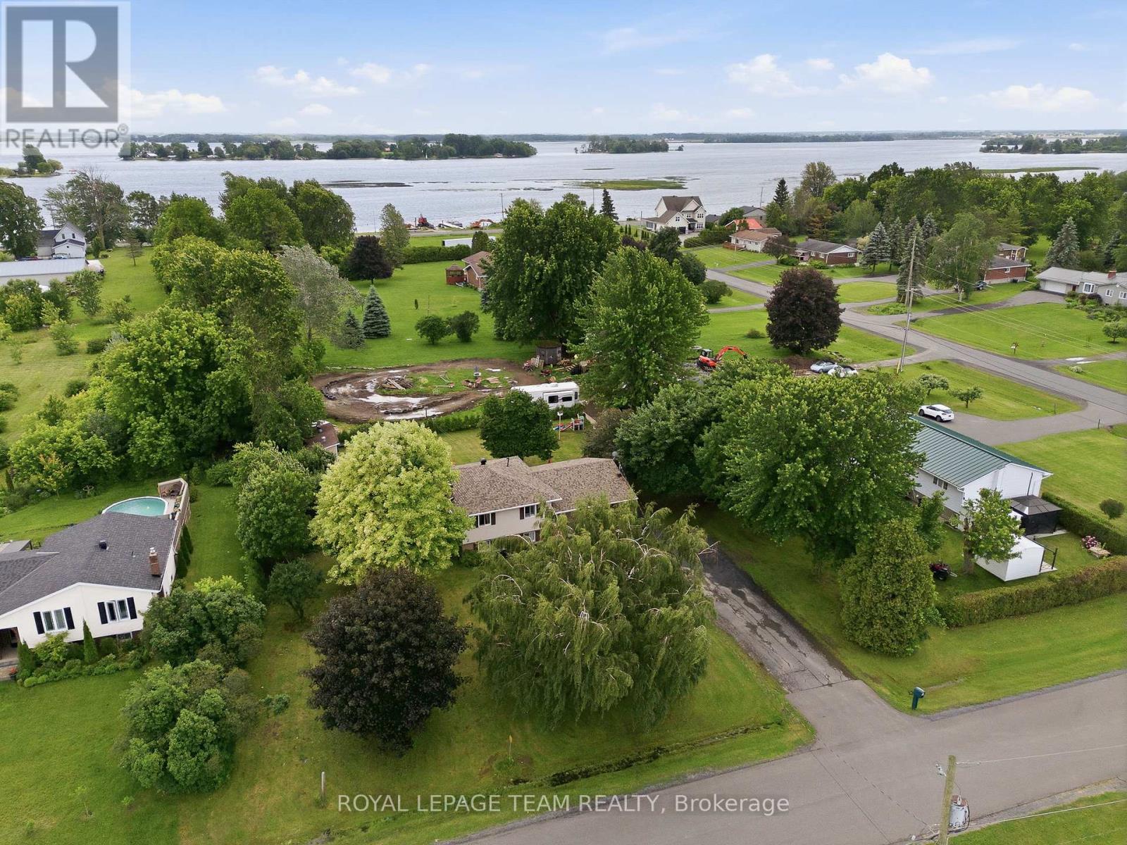 19238 Richmond Court, South Glengarry, Ontario K0C 2E0 - Photo 43 - X13470068