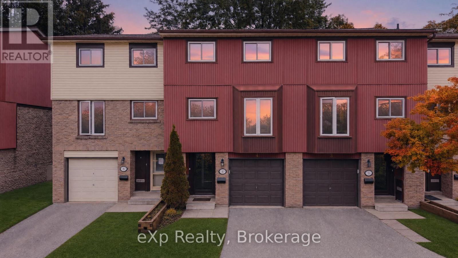 4 - 2 Worton Avenue, Guelph, Ontario  N1H 7C5 - Photo 2 - X13469766