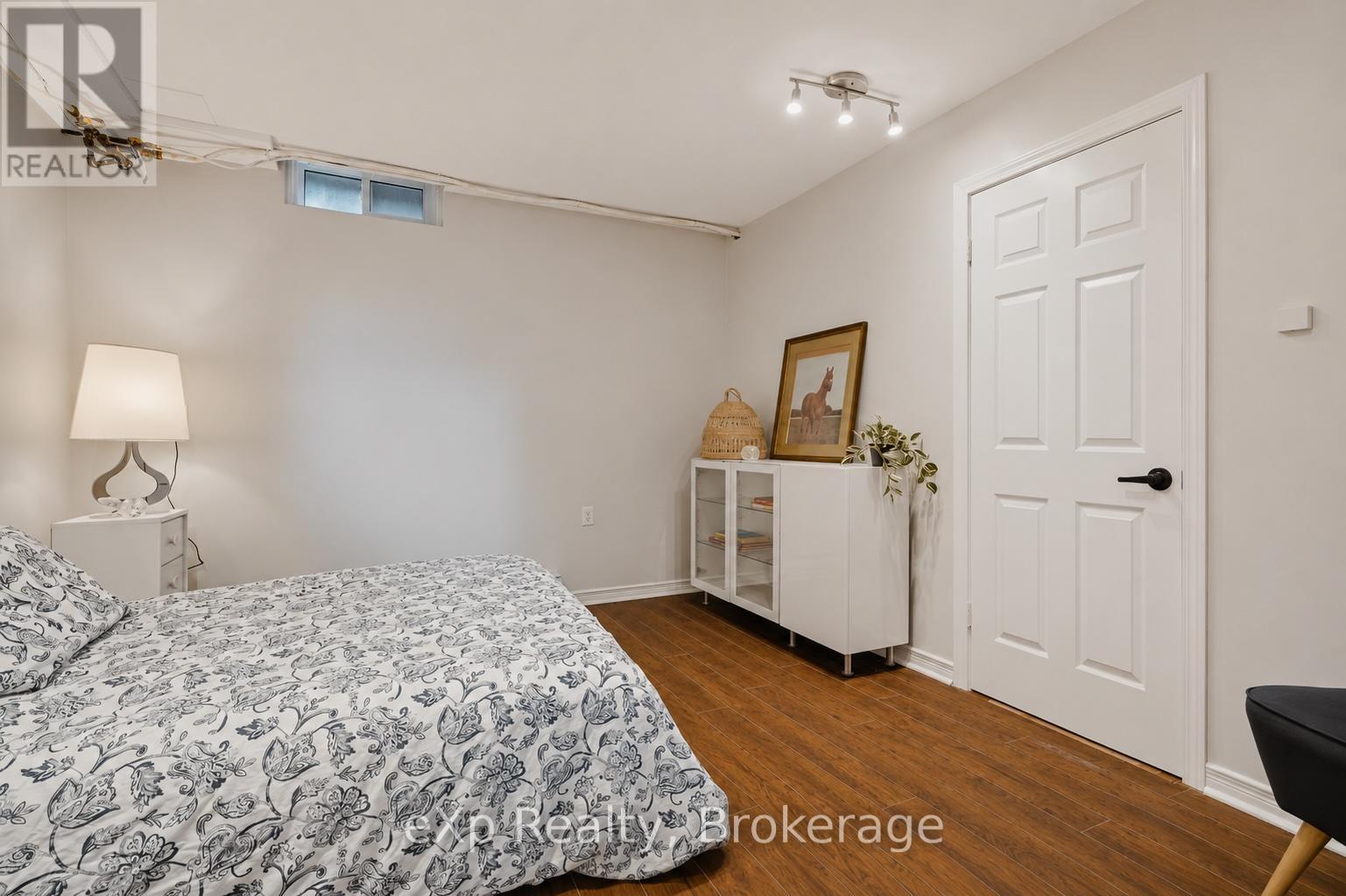 4 - 2 Worton Avenue, Guelph, Ontario  N1H 7C5 - Photo 25 - X13469766