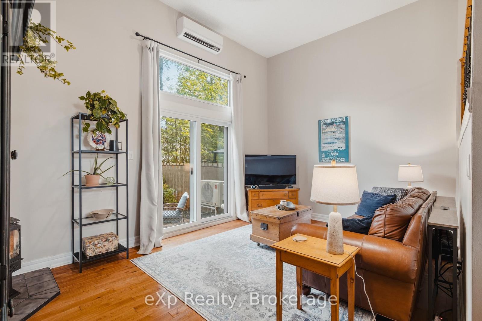 4 - 2 Worton Avenue, Guelph, Ontario  N1H 7C5 - Photo 4 - X13469766