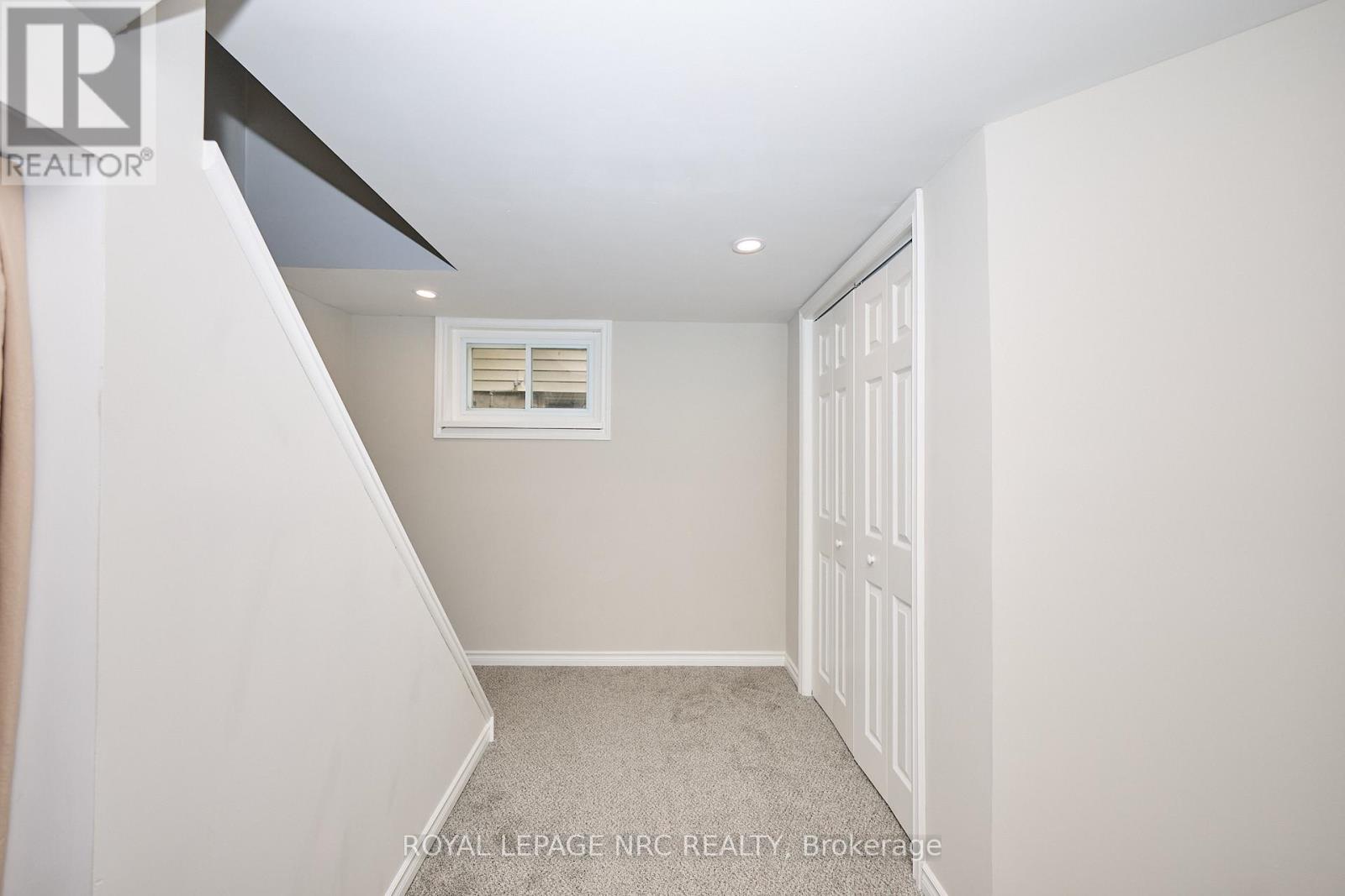 5916 Carman Street, Niagara Falls (Church's Lane), Ontario  L2J 1S1 - Photo 21 - X13470096