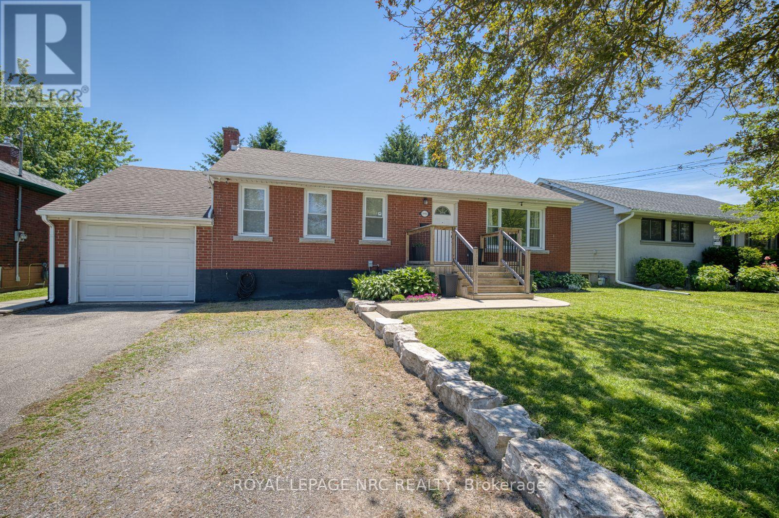 5916 Carman Street, Niagara Falls (Church's Lane), Ontario  L2J 1S1 - Photo 36 - X13470096