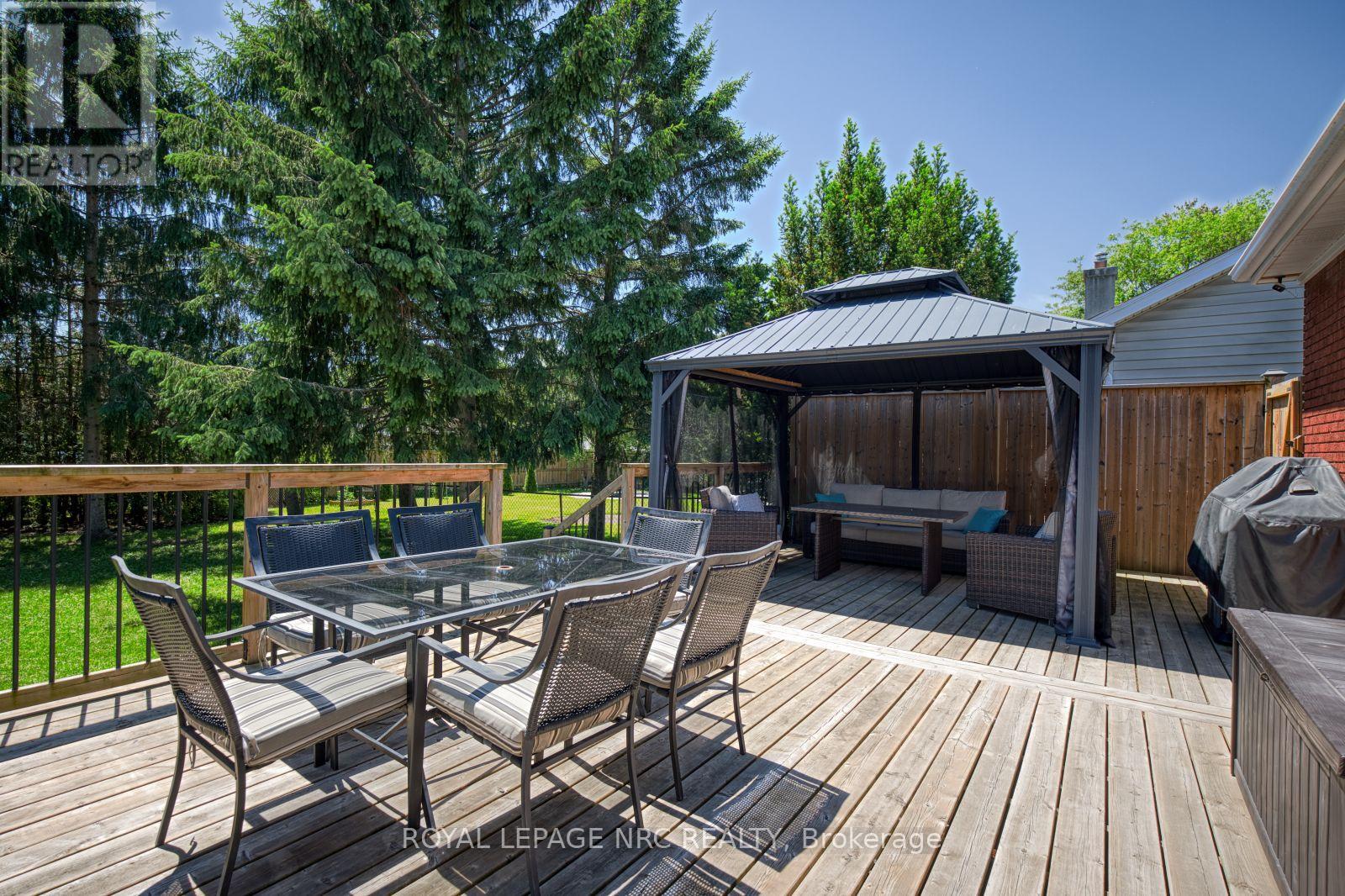 5916 Carman Street, Niagara Falls (Church's Lane), Ontario  L2J 1S1 - Photo 40 - X13470096